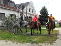 Sz�reti felvonul�s 2012.